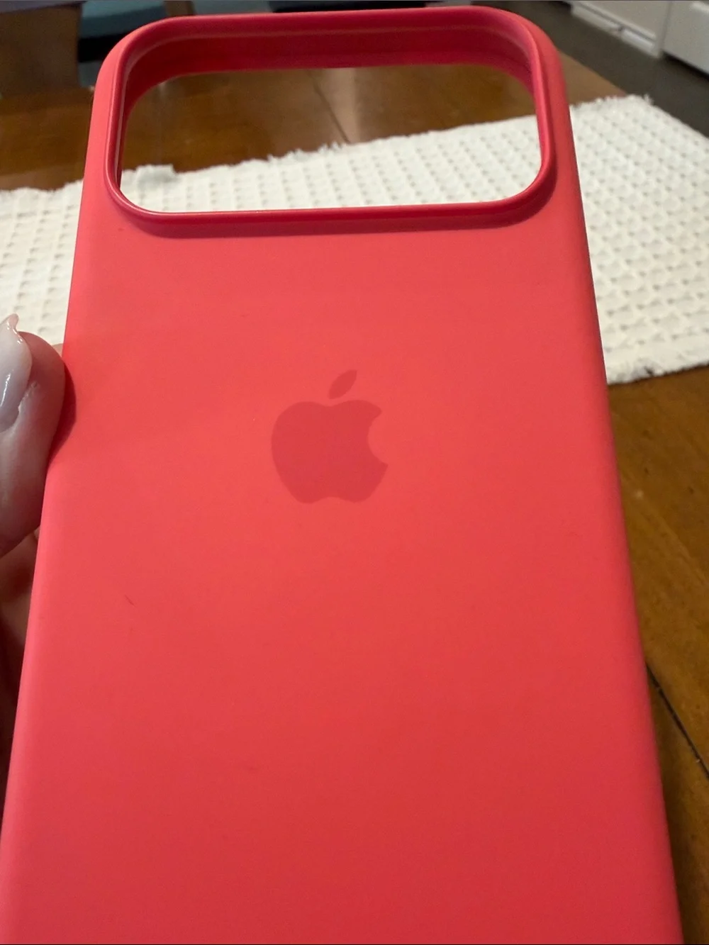 Apple Silicone iPhone Case Bright Guava